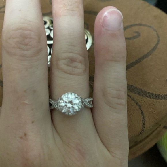 Swarovski Elements Sterling Silver Ring - Picture 1 of 7